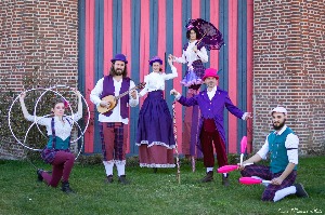 Pink circus